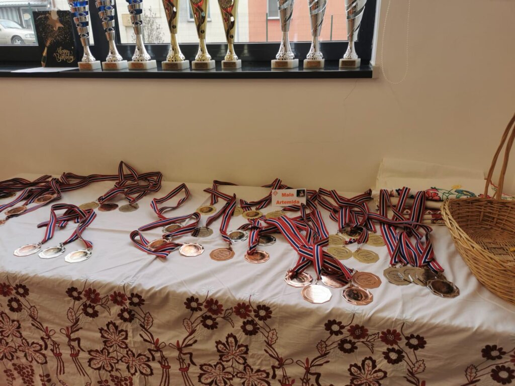 327884845_1640734753007879_5532206105645724877_n