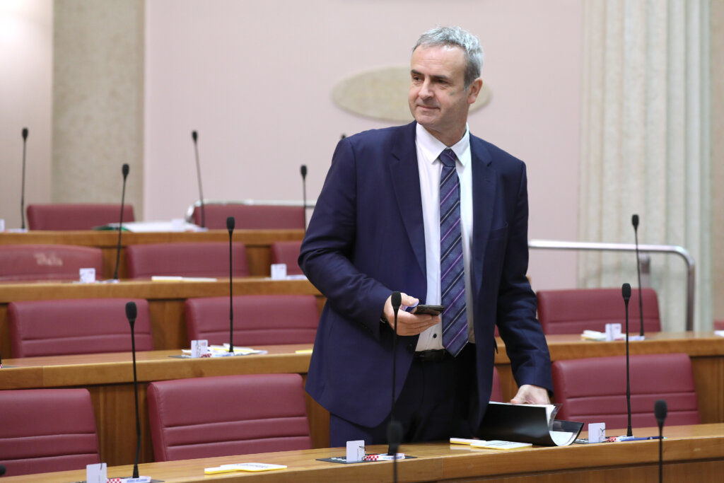 Zagreb: Sabor Raspravlja O Prijedlogu Nacrta Promjene Ustava Republike Hrvatske