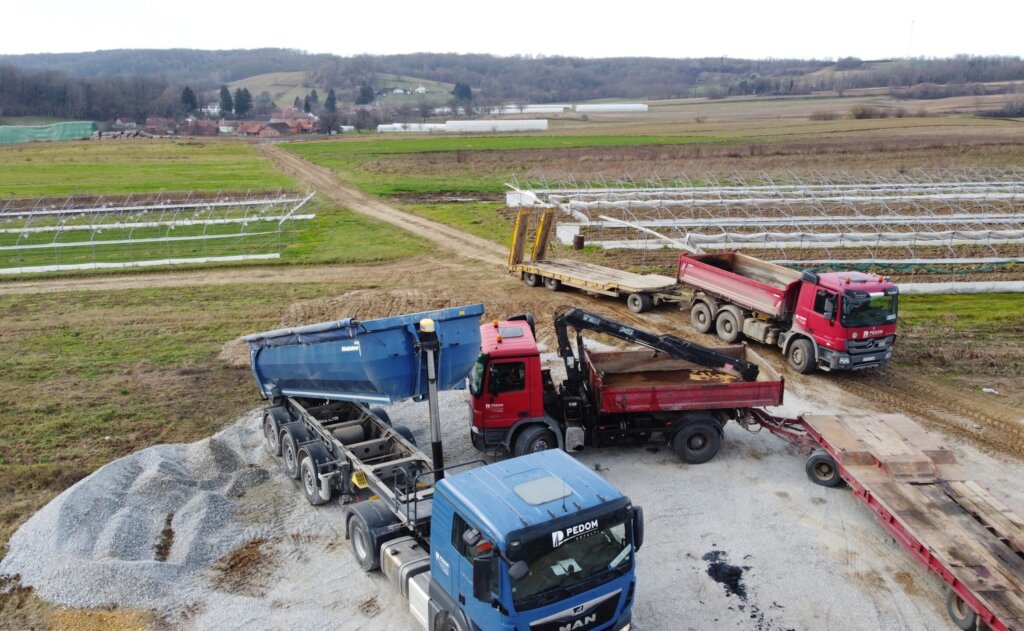 Dcim100mediadji 0222.jpg