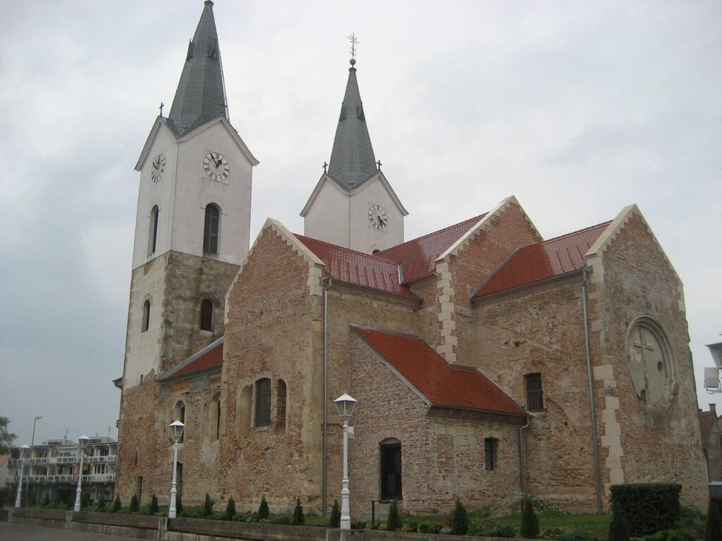 čazmanska crkva