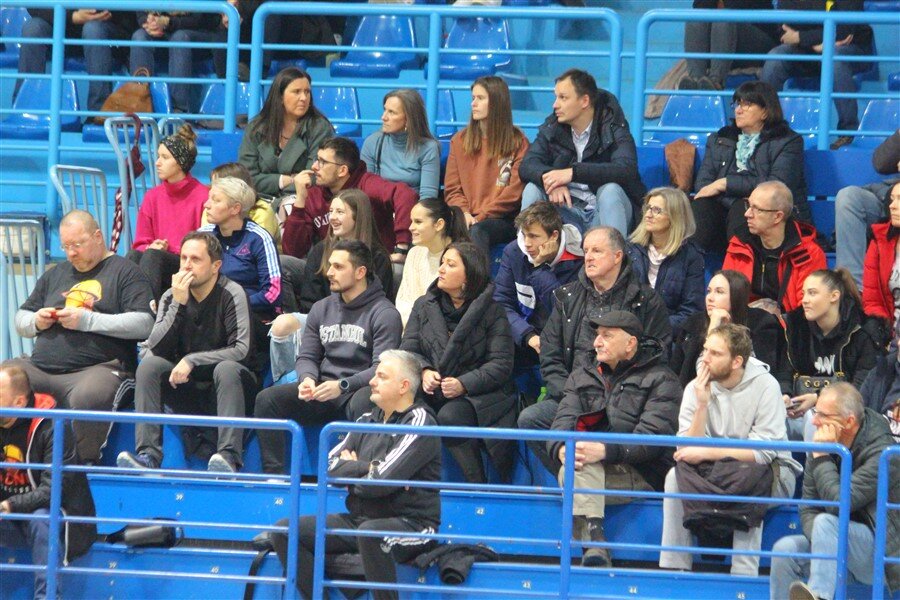 kosarka radnik kadeti 02