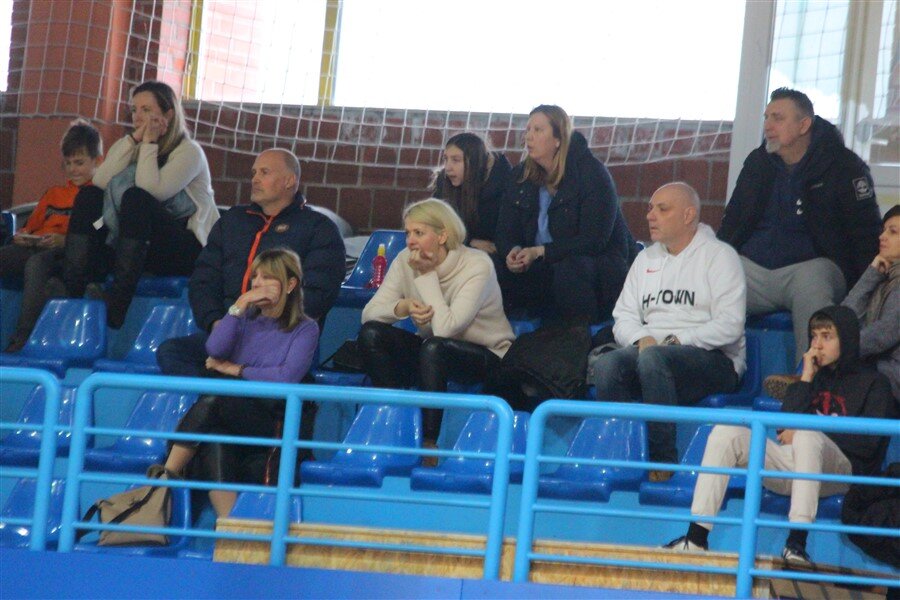 kosarka radnik kadeti 11