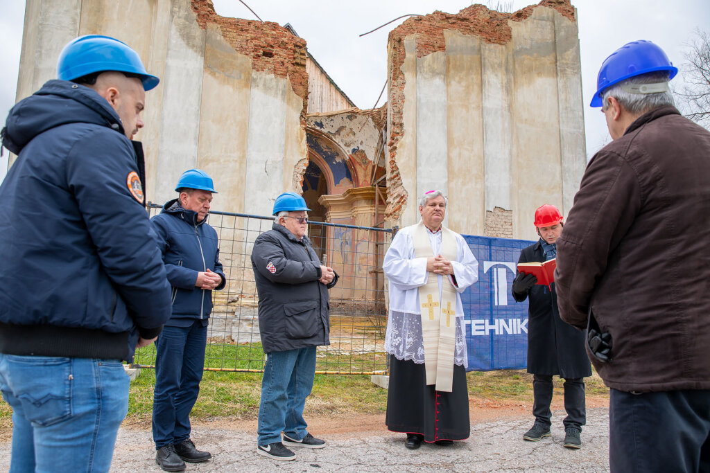 U Sisačkoj biskupiji počinje obnova devet crkava oštećenih u potresu
