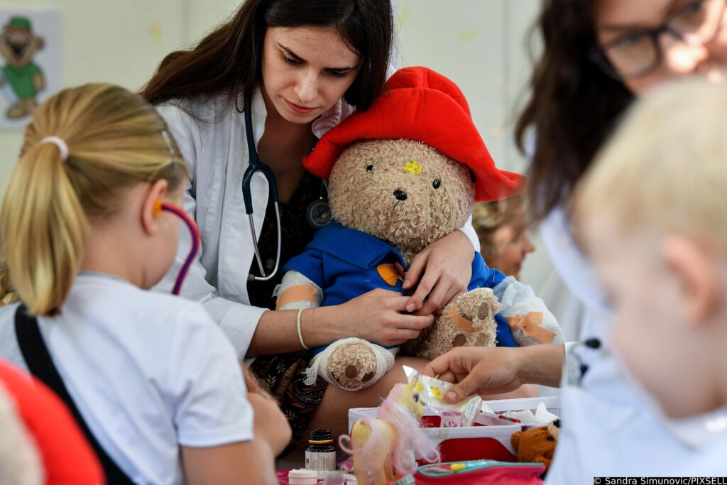 Zavodu za dječju onkologiju i hematologiju uručeno 15.000 eura donacije