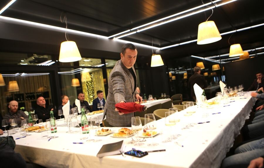 Započelo prikupljanje uzoraka vina za 20. Decanter World Wine Awards