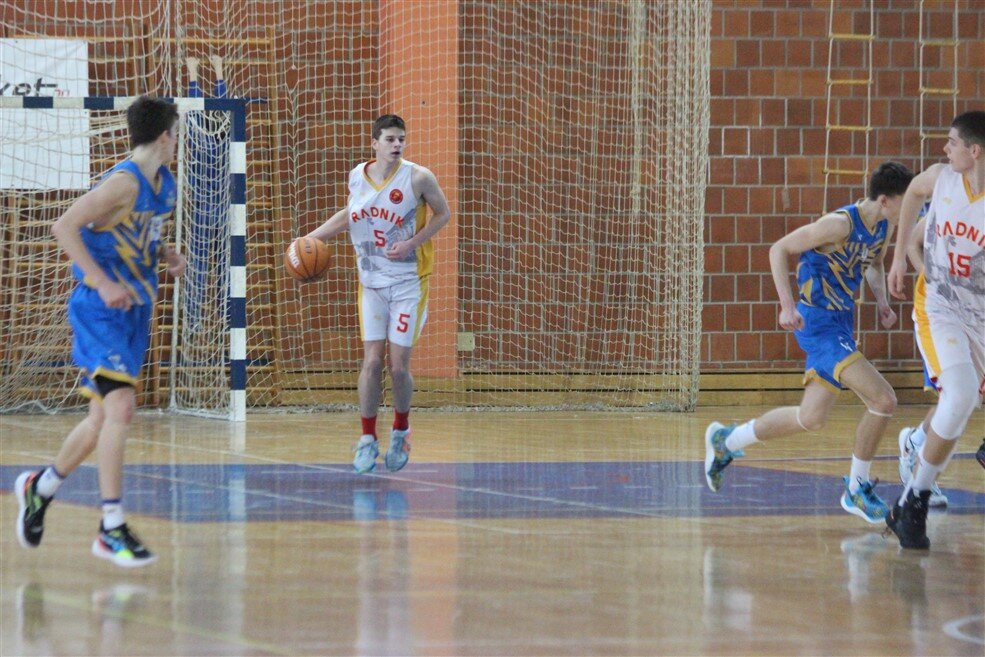 kosarka kadeti radnik mrav 07