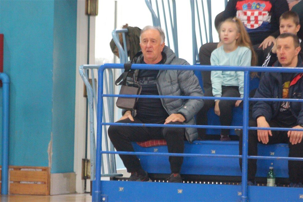 kosarka kadeti radnik mrav 14