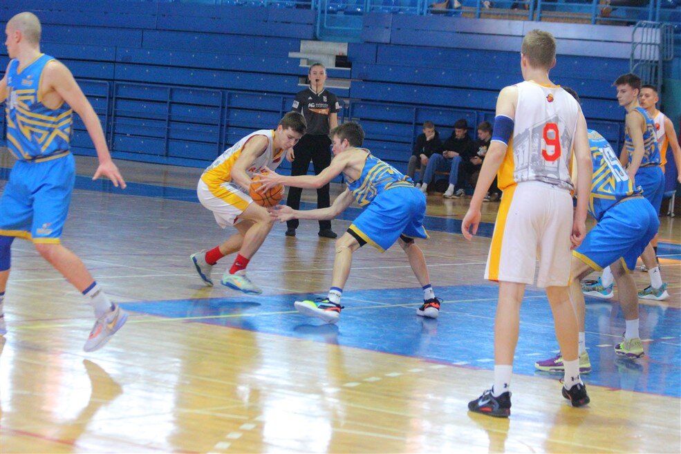 kosarka kadeti radnik mrav 22