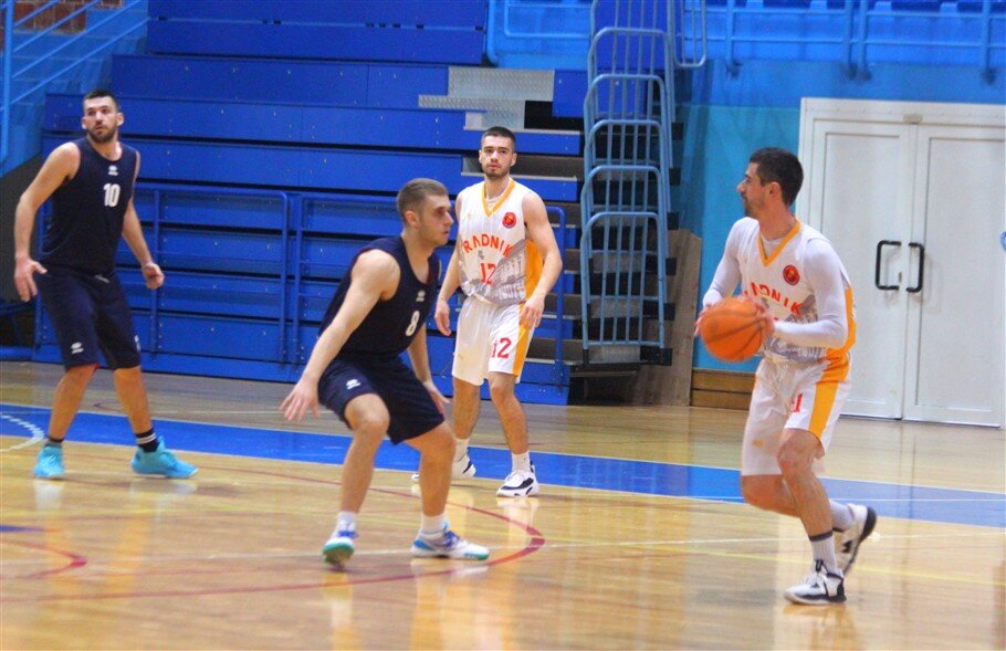 kosarka radnik labrada 18