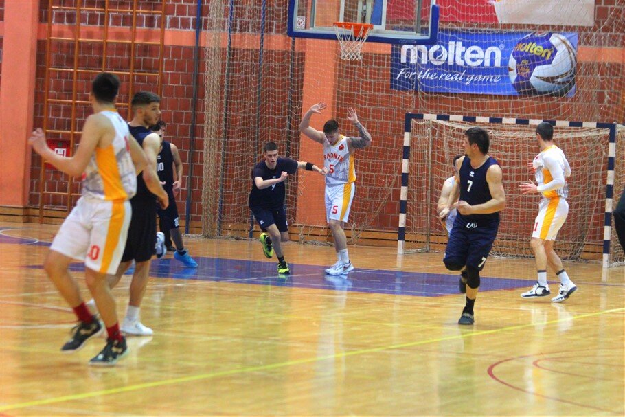 kosarka radnik labrada 28