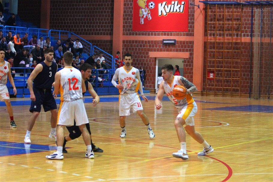 kosarka radnik labrada 32