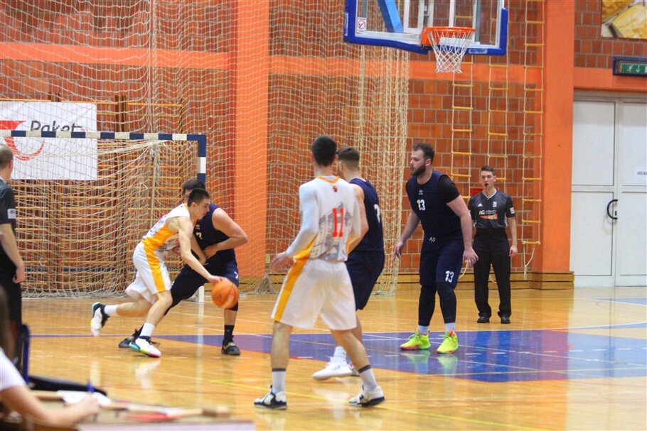 kosarka radnik labrada 39