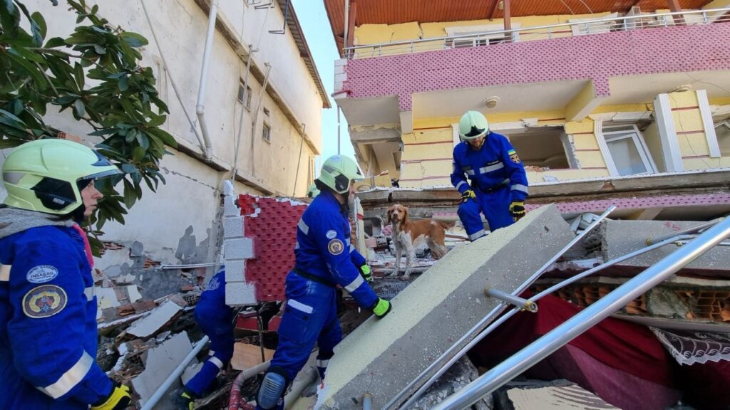 U novom potresu u Turskoj jedna osoba poginula, 69 ozlijeđenih