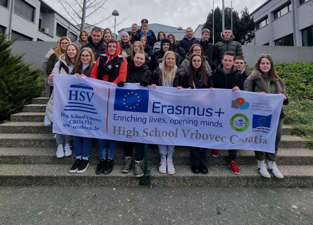 Učenici Srednje škole Vrbovec u Irskoj skupljaju nova znanja