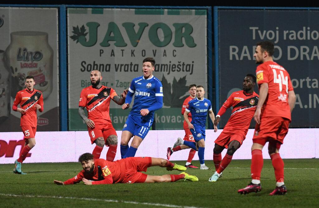 Remi Slaven Belupa i Gorice, Gorica ostala bez igrača u 75. minuti