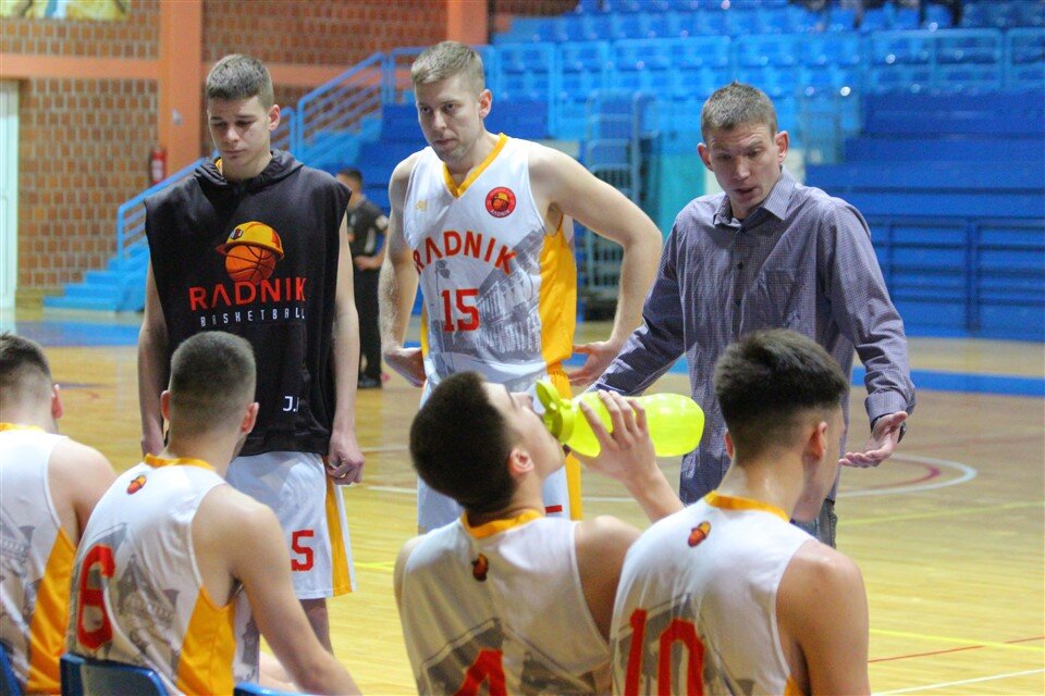 Košarkaši Radnika uvjerljivo slavili u Bjelovaru