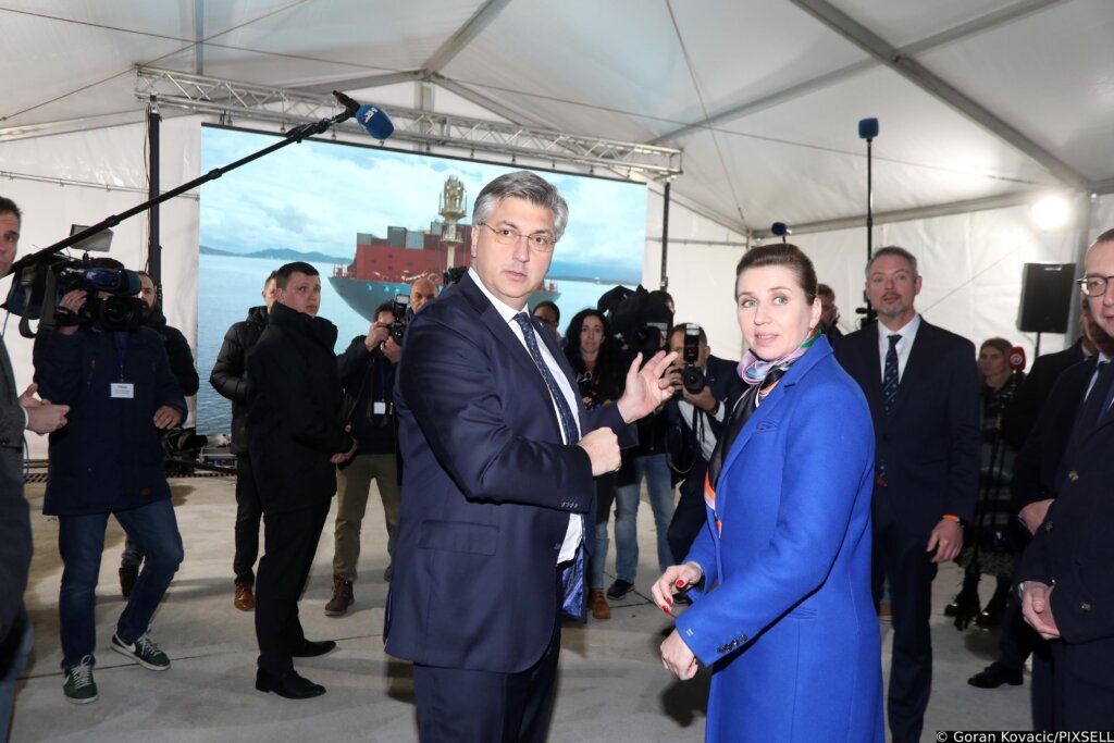 Premijer Plenković i danska premijerka obišli kontejnerski terminal u Rijeci