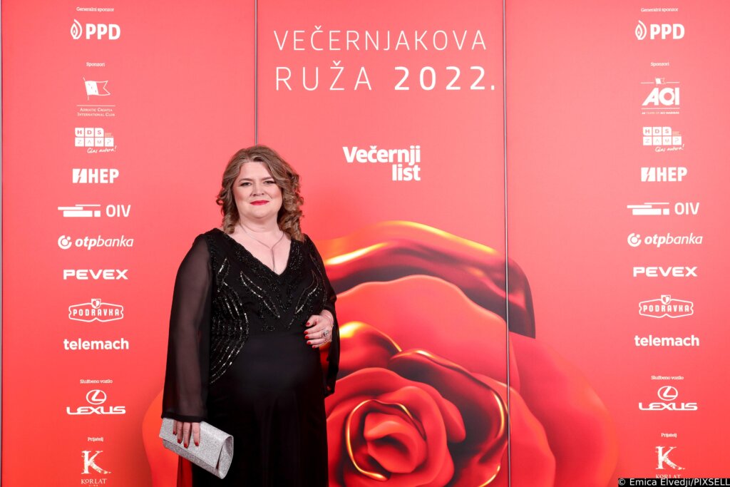 Zagreb: Dolazak uzvanika na dodjelu medijske nagrade Večernjakova ruža