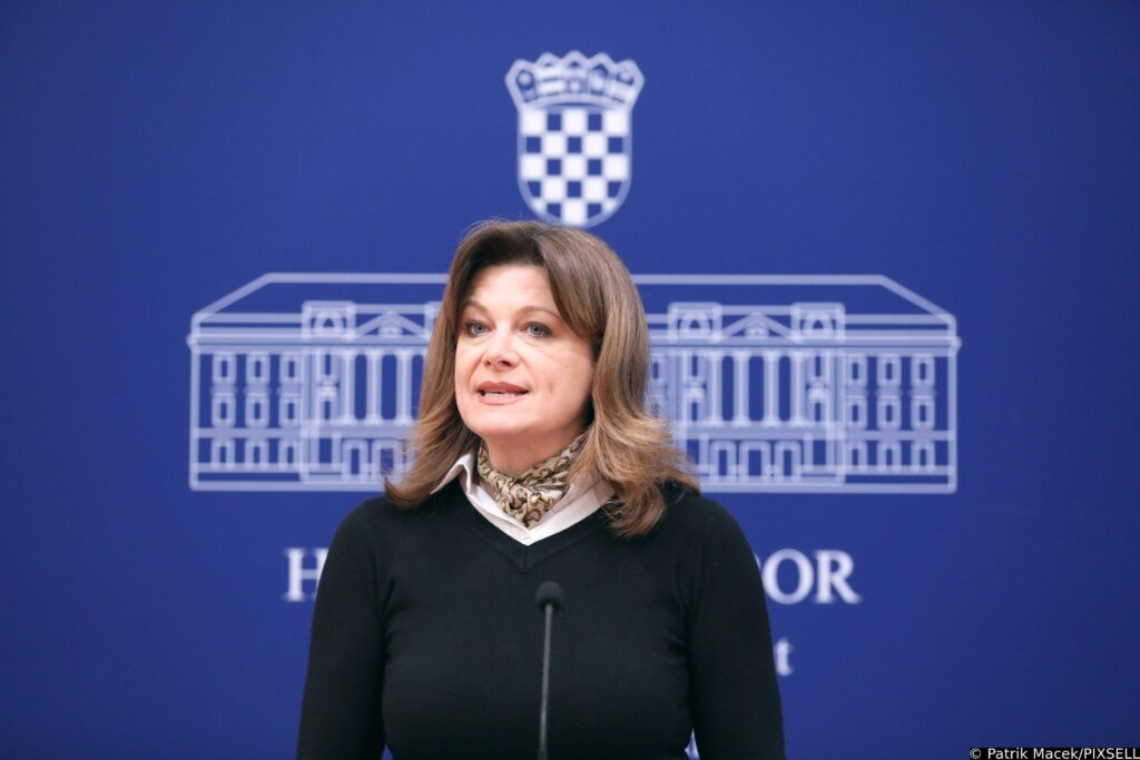 Zagreb: Karolina Vidović Krišto tvrdi da je slučaj Ivice Todorica, Agrokora, Fortenove i PPD-a ustavna kriza
