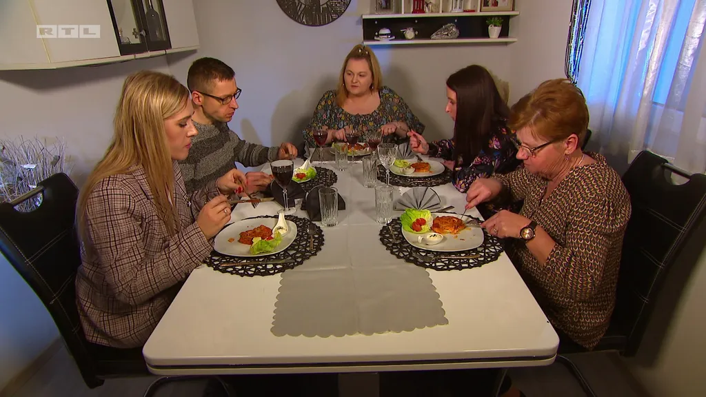 Tiha misa na Ivaninoj večeri, a ni od prijateljice Maje nije pala desetka