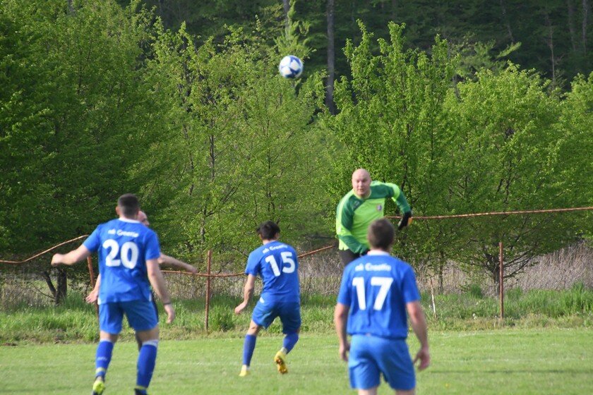 NOGOMET 2. ŽNL ISTOK Neizvjesno je bilo u Novoj Kapeli i Zvekovcu, sigurne pobjede Graničara i Donje Zeline