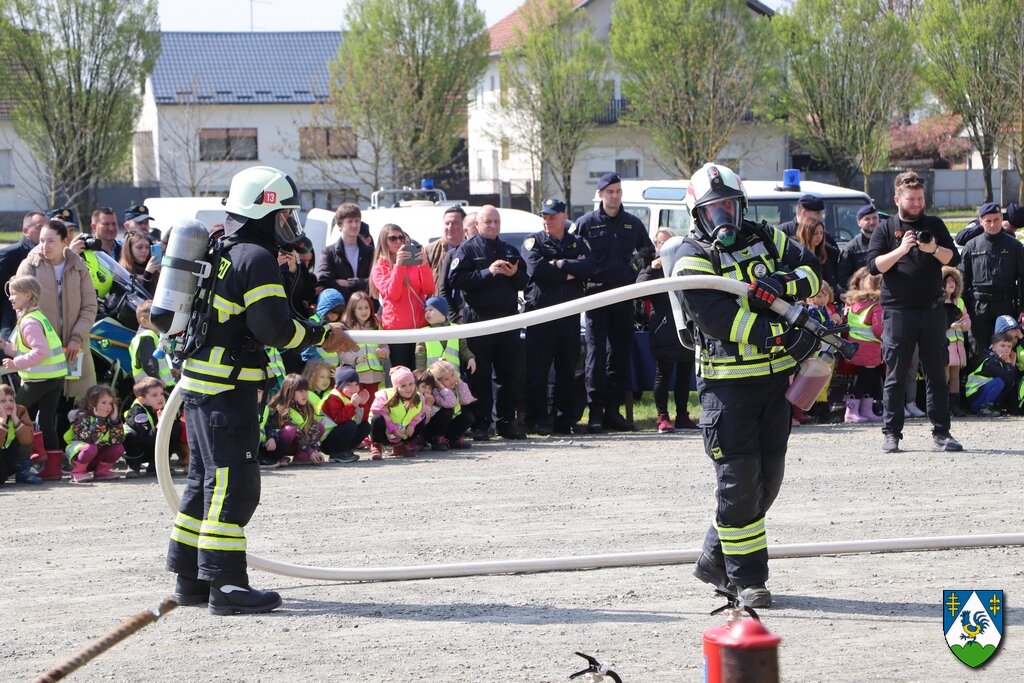 Tehnički zbor žurnih službi (51)