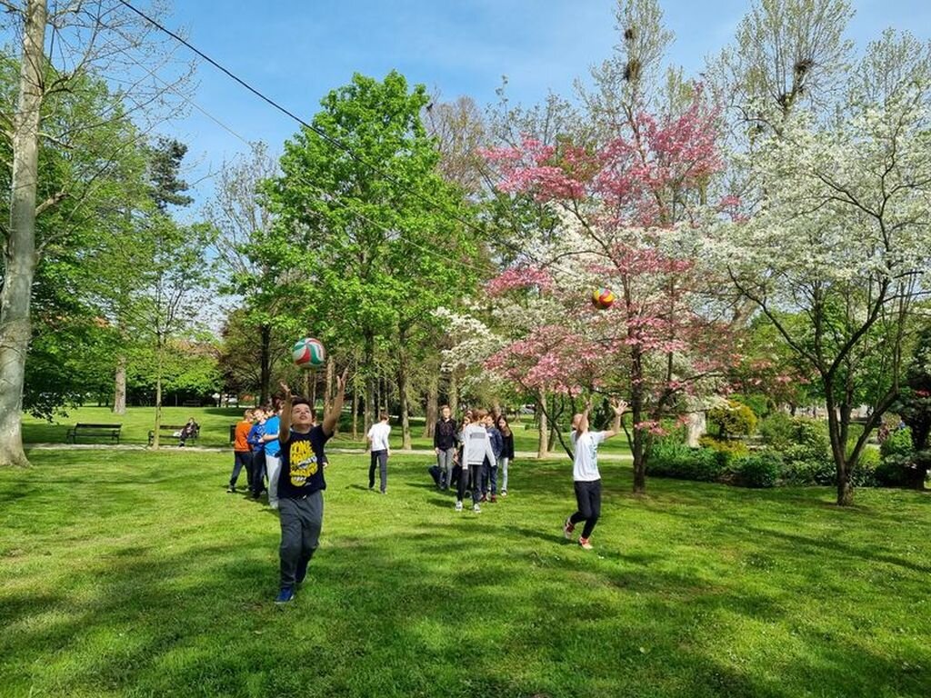 Volinteri_u_parku_28.4.2023._05