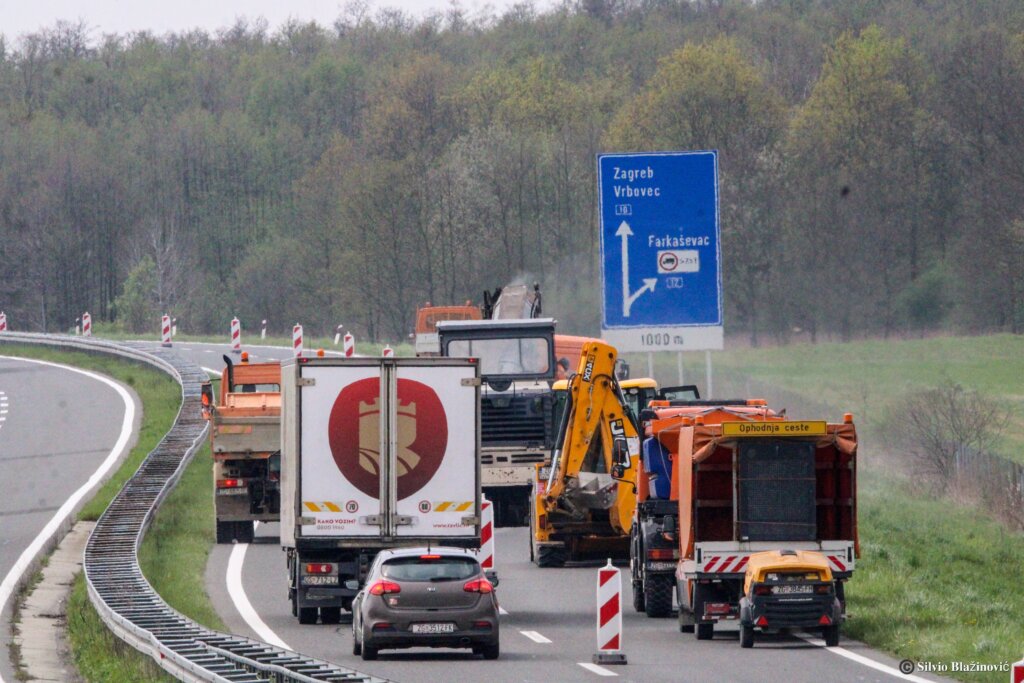 U tijeku su radovi na cesti Sveta Helena Vrbovec Cugovec Križevci