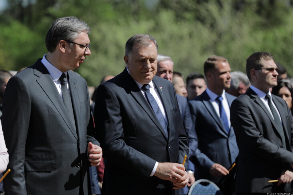 Putin odlikovao Dodika odličjem kojega je ranije dao Vučiću