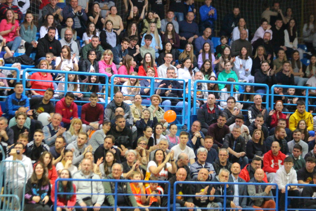 kosarka radnik krizevci - podravac virje048