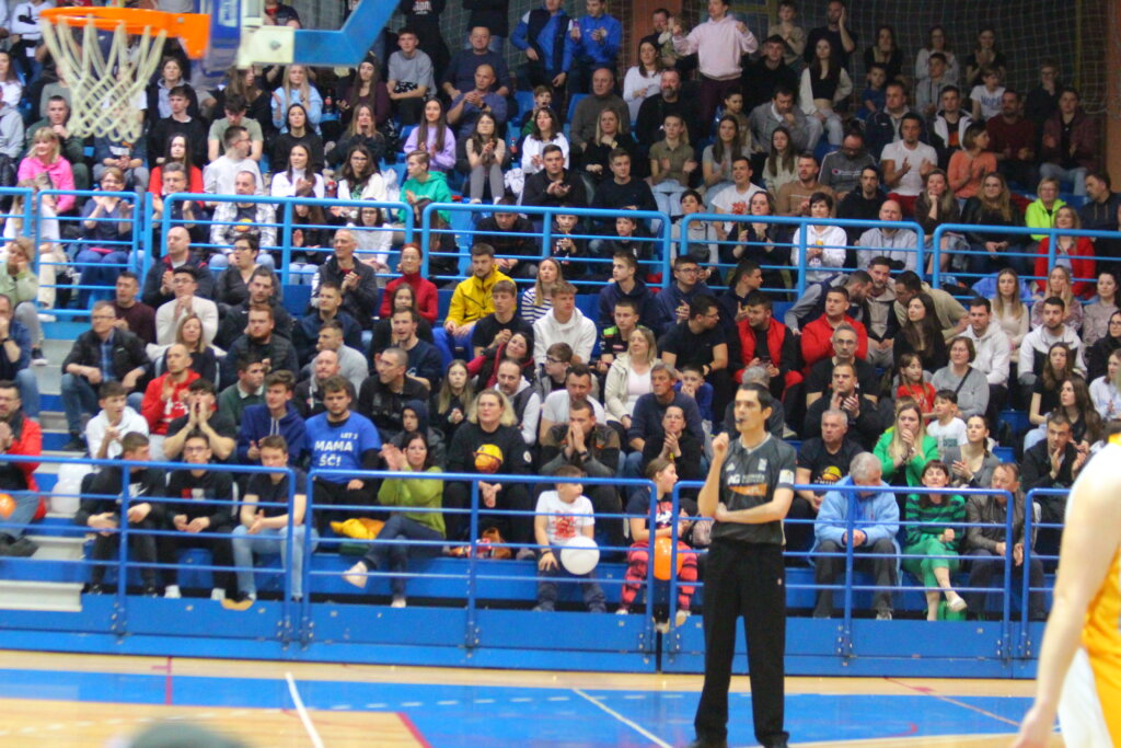 kosarka radnik krizevci - podravac virje052