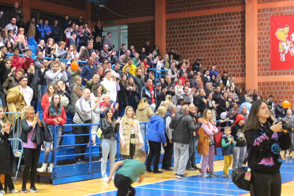 kosarka radnik krizevci - podravac virje060