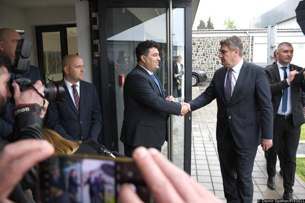 Predsjednik Milanović u Križevcima posjetio Zvjezdarnicu i Razvojni centar i tehnološki park