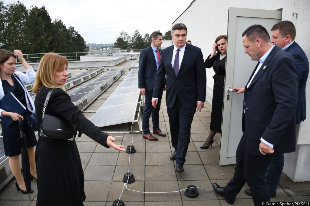 Predsjednik Milanović u Križevcima posjetio Zvjezdarnicu i Razvojni centar i tehnološki park