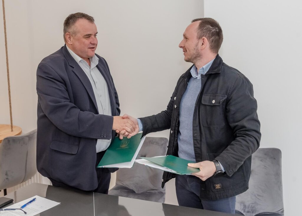 Dinko Pirak i Dominik Nervo potpisali ugovor, Čazmu će krasiti Kulturni centar vrijedan gotovo milijun eura