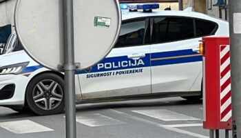 Policija2