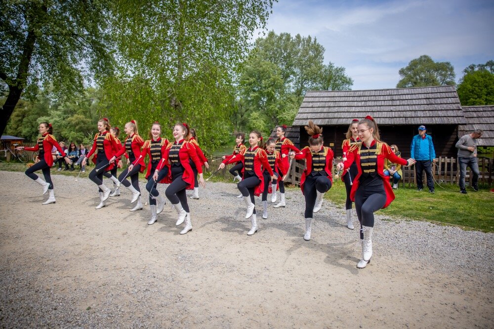 344333316_917265536199681_2226381003446325705_n