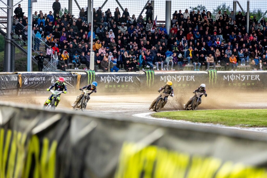 344568403_1289815278281298_7904417840447773969_n