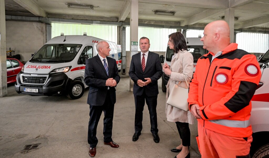 Hitna_predaja_vozila (14)