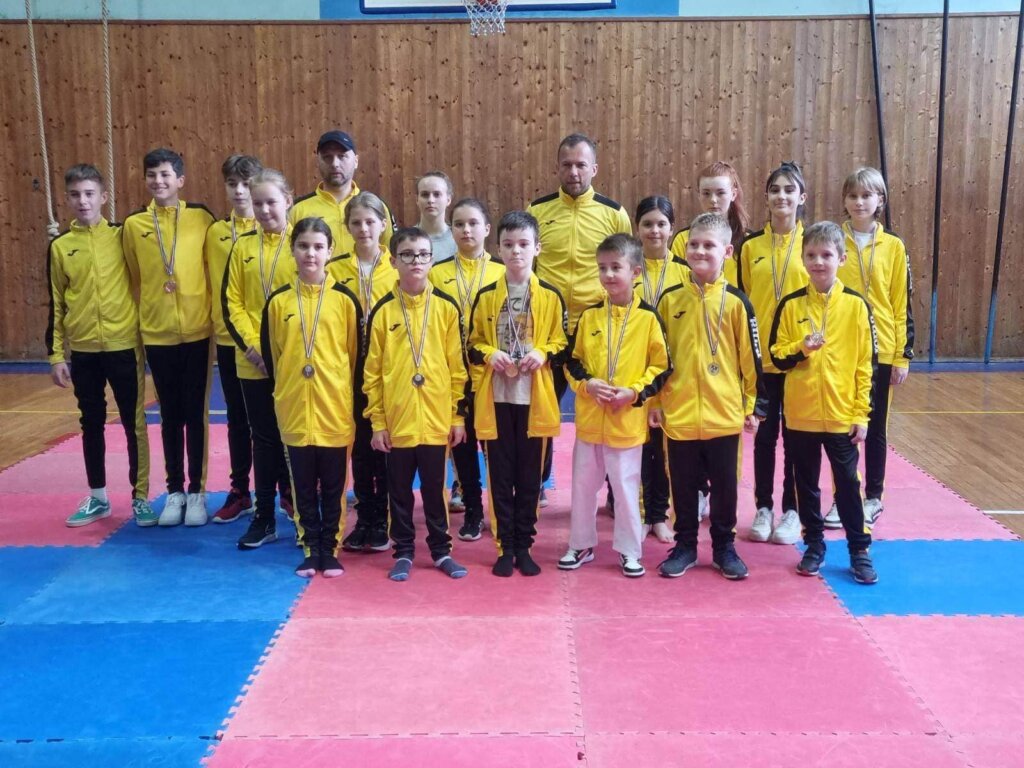 [FOTO] Brojne medalje osvojili članovi Karate kluba KTC