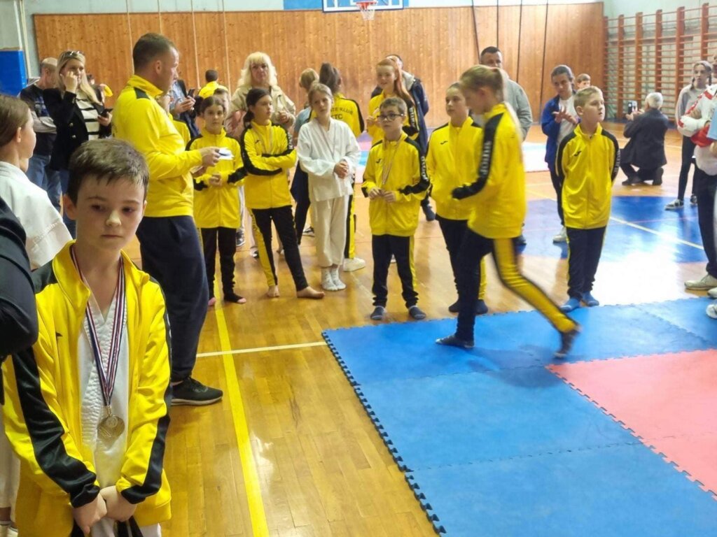 KARATE11