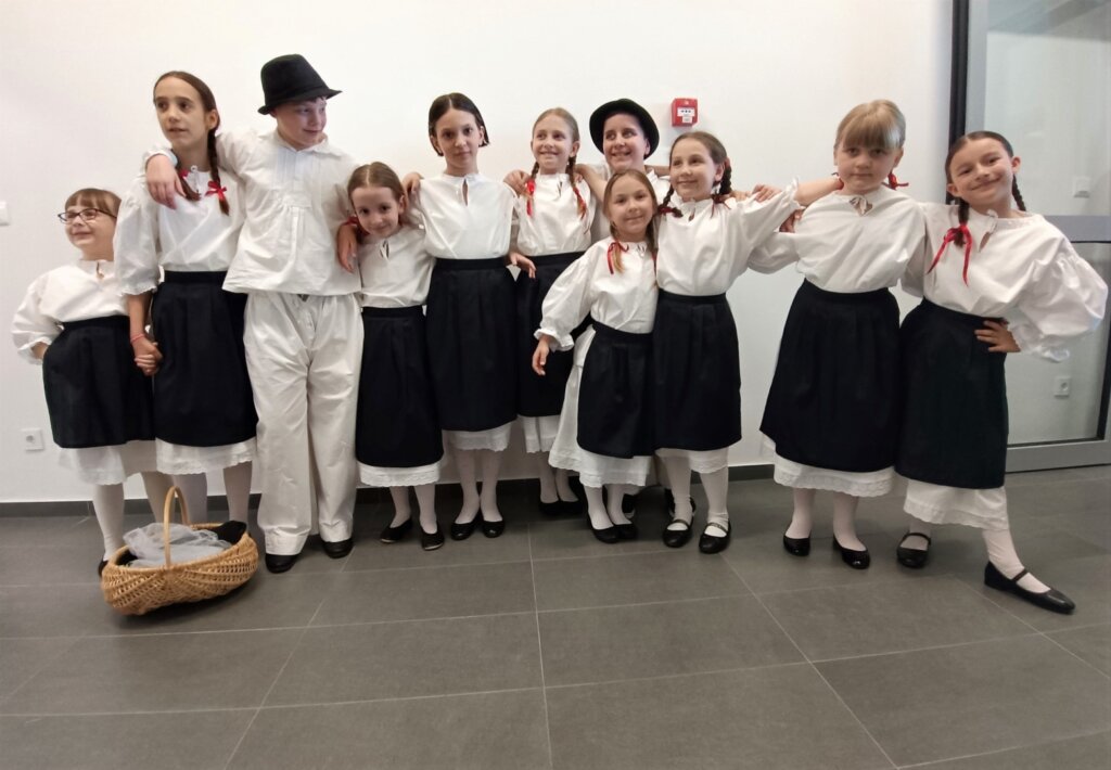 djecja_smotra_folklora_vz_zupanije_2023 (9)