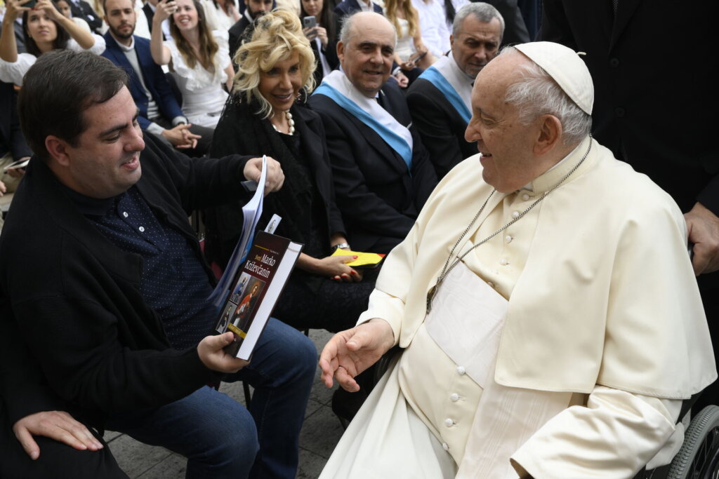 Križevčanin Ozren Bogdanović susreo se s papom Franjom
