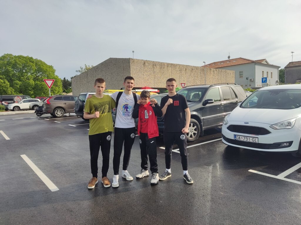 Tri pobjede upisali križevački boksači u Istri