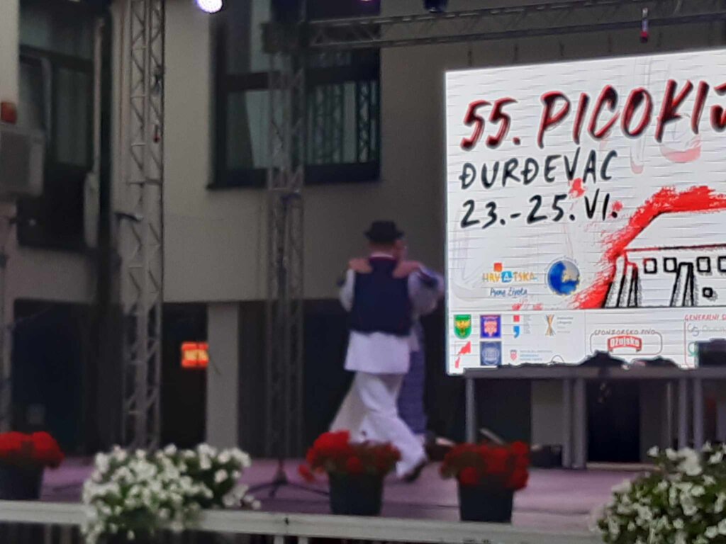 353632382_283576134151241_9138224185868045028_n