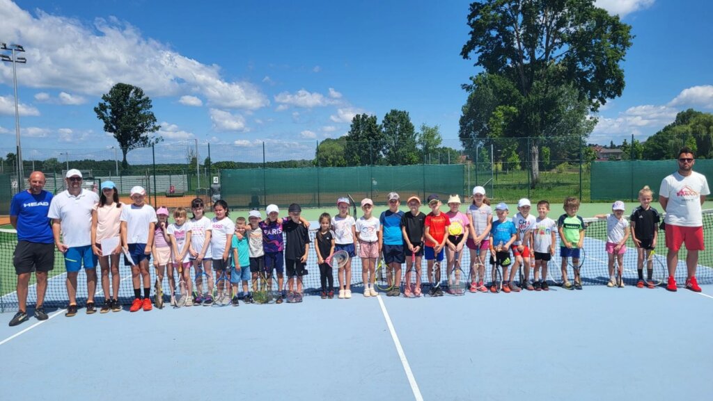 Još jedan teniski vikend u Đurđevcu, mladi tenisači ostvarili odlične rezultate