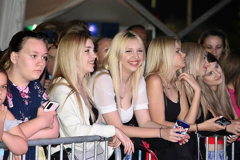 355951529_1259393381373722_2702691845329480018_n