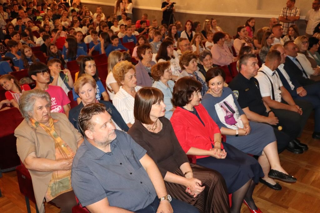 Dan_skole_Nemcici_03