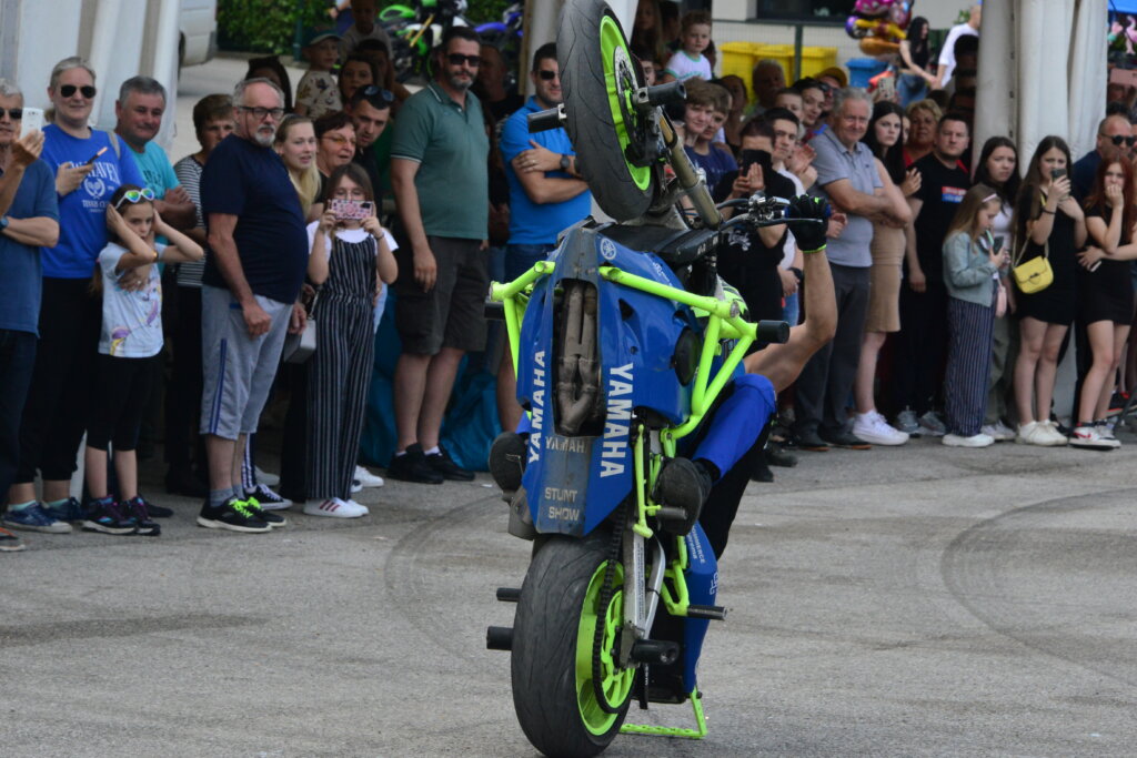 [FOTO] MOTO SHOW U DUBRAVI Akrobacije na motoru i quadu oduševile publiku