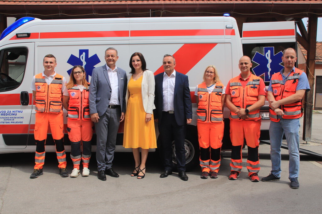 [FOTO] Zavod za hitnu medicinu Koprivničko-križevačke županije bogatiji za dva nova vozila